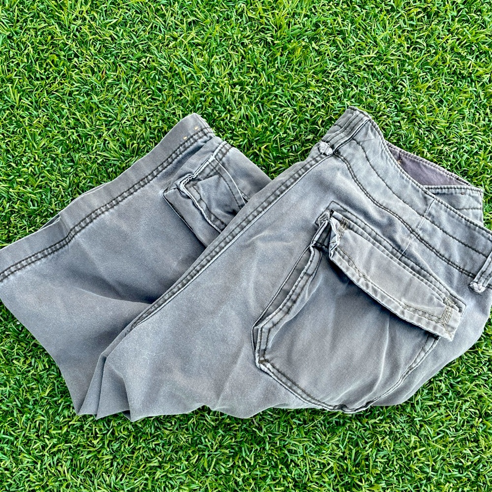 Grey union bay cargo shorts